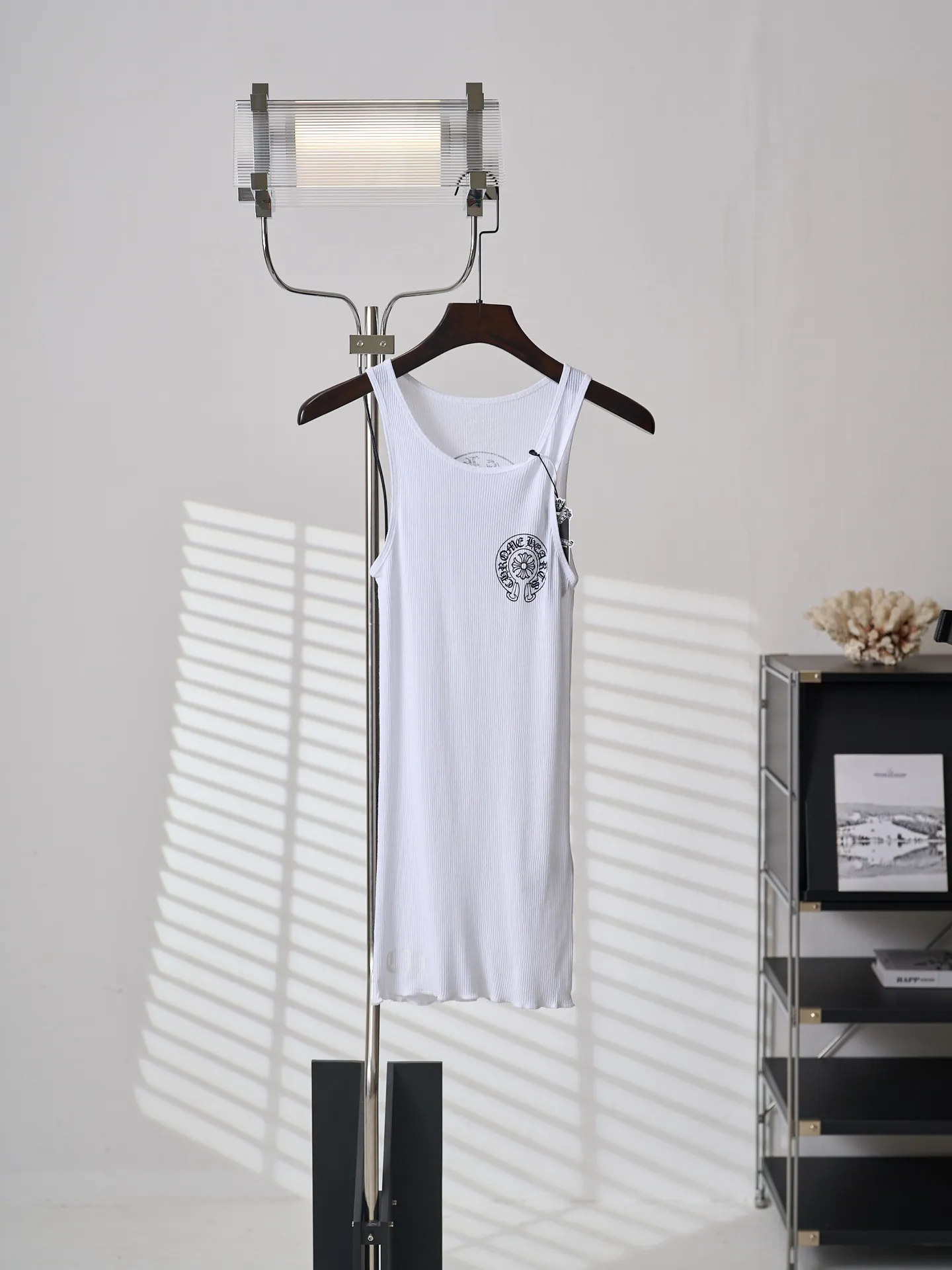 【 】Chrome Hearts/ 【In Stock】S M L ， ， 。 ， ， 。 ，Classic ， 。 ， ， ， 。 1 ， 。 2 ， ， ， 、 ， 。